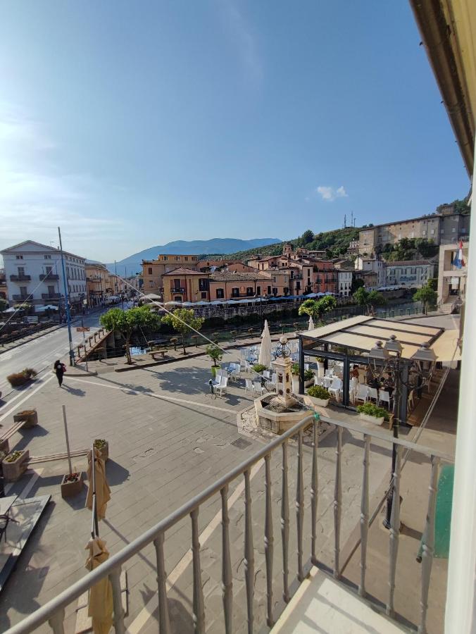 In Centro Rooms And Apartments Isola di Liri Zewnętrze zdjęcie