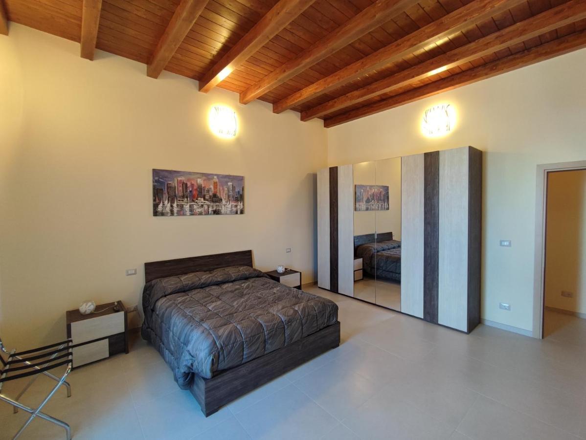 In Centro Rooms And Apartments Isola di Liri Zewnętrze zdjęcie