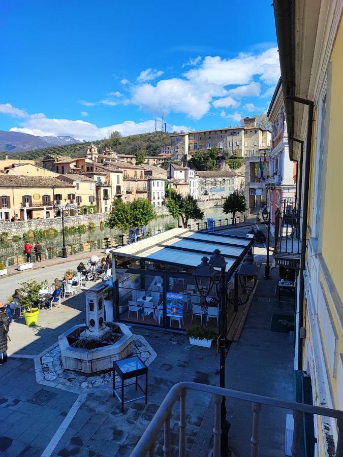 In Centro Rooms And Apartments Isola di Liri Zewnętrze zdjęcie