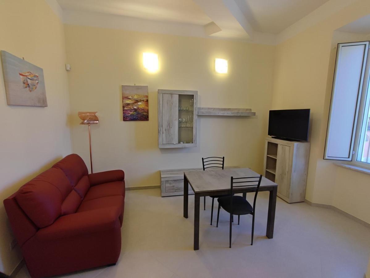 In Centro Rooms And Apartments Isola di Liri Zewnętrze zdjęcie