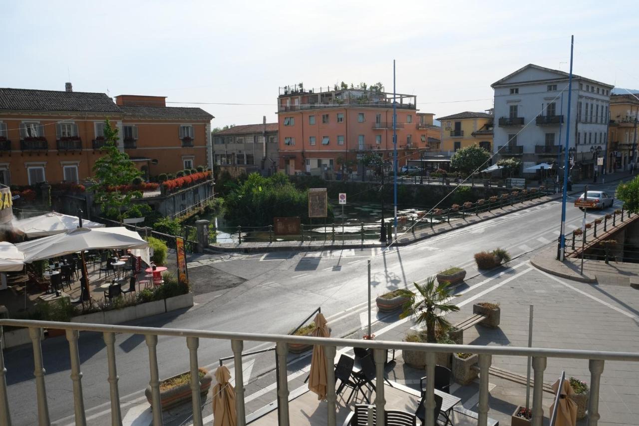 In Centro Rooms And Apartments Isola di Liri Zewnętrze zdjęcie