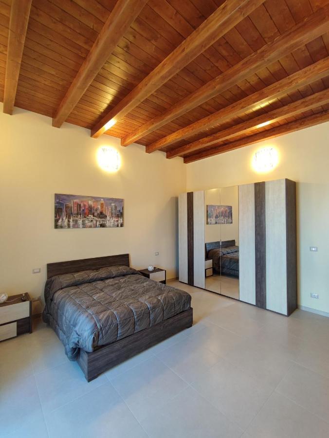 In Centro Rooms And Apartments Isola di Liri Zewnętrze zdjęcie