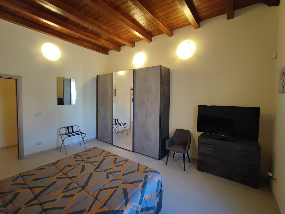 In Centro Rooms And Apartments Isola di Liri Zewnętrze zdjęcie