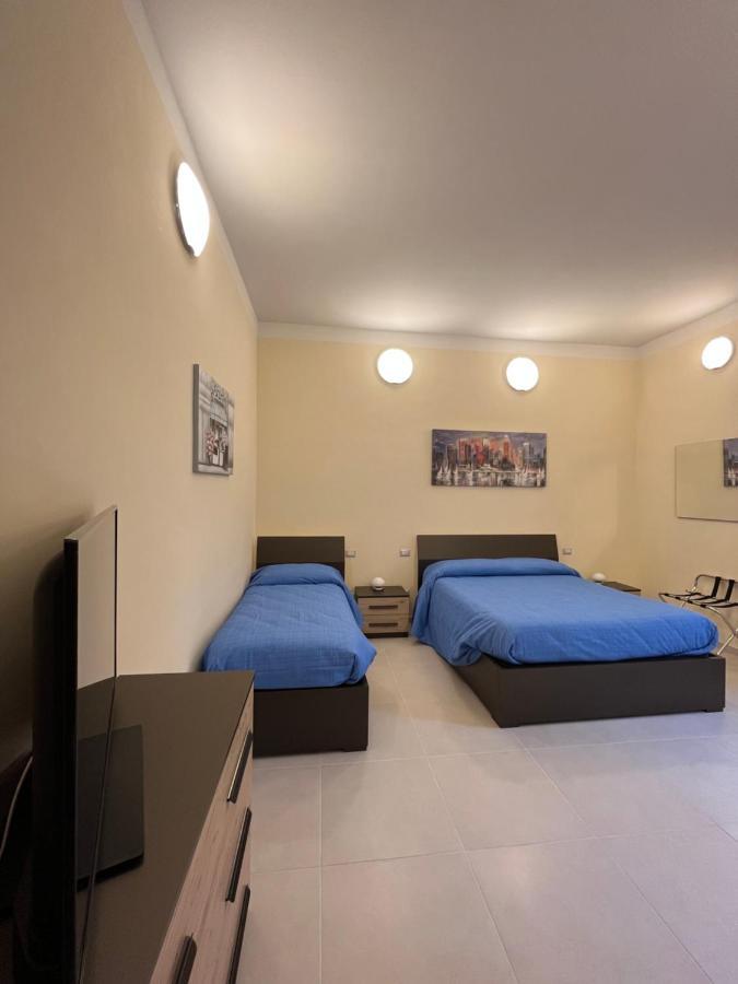 In Centro Rooms And Apartments Isola di Liri Zewnętrze zdjęcie