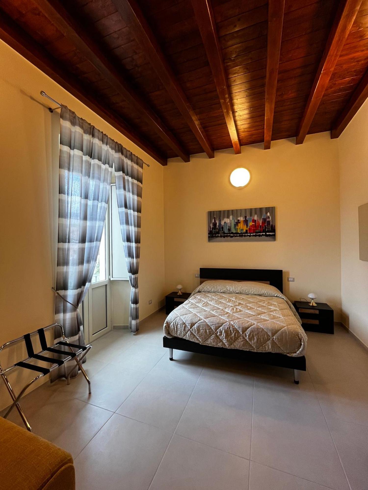 In Centro Rooms And Apartments Isola di Liri Zewnętrze zdjęcie